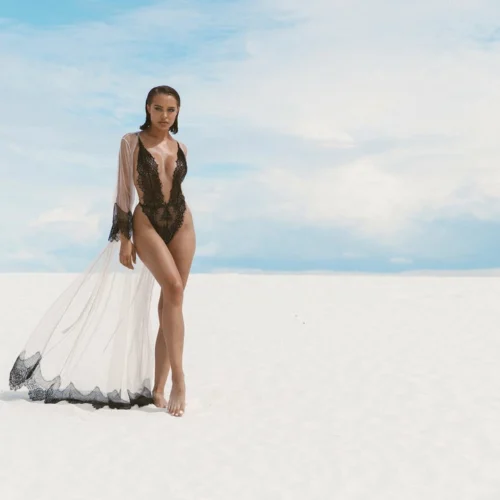 Roma Simply Stunning Low Plunge & High Leg Eyelash Teddy 30 Roma Simply Stunning Low Plunge & High Leg Eyelash Teddy